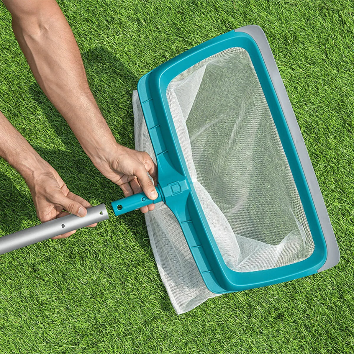 Bestway Recogedor de Hojas para Fondo de Piscina Azul 50 × 290,5 cm