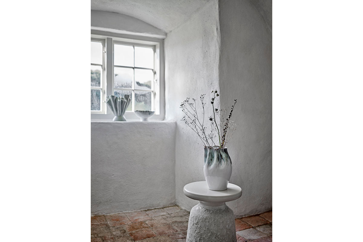 Vase Elvyn – Steingut mit reaktiver Glasur in Grün