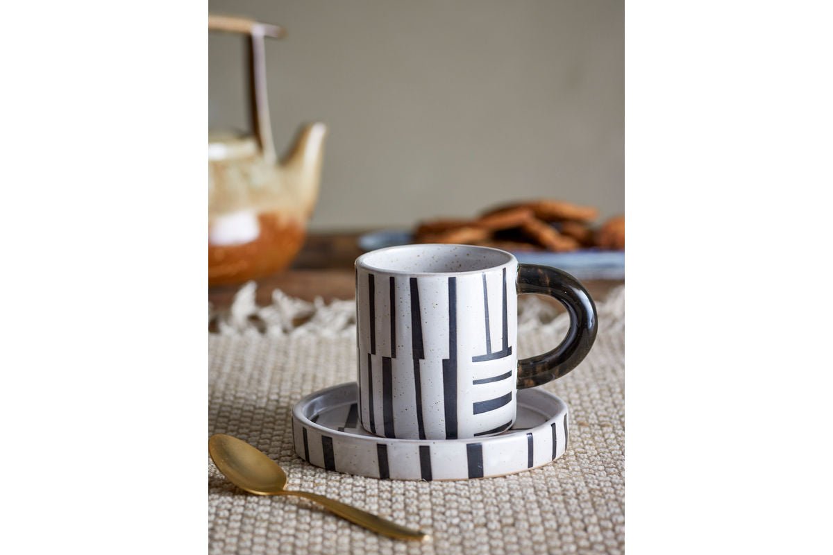 Becher-Set Evoa – Schwarz/Weiß Steingut mit Untertasse