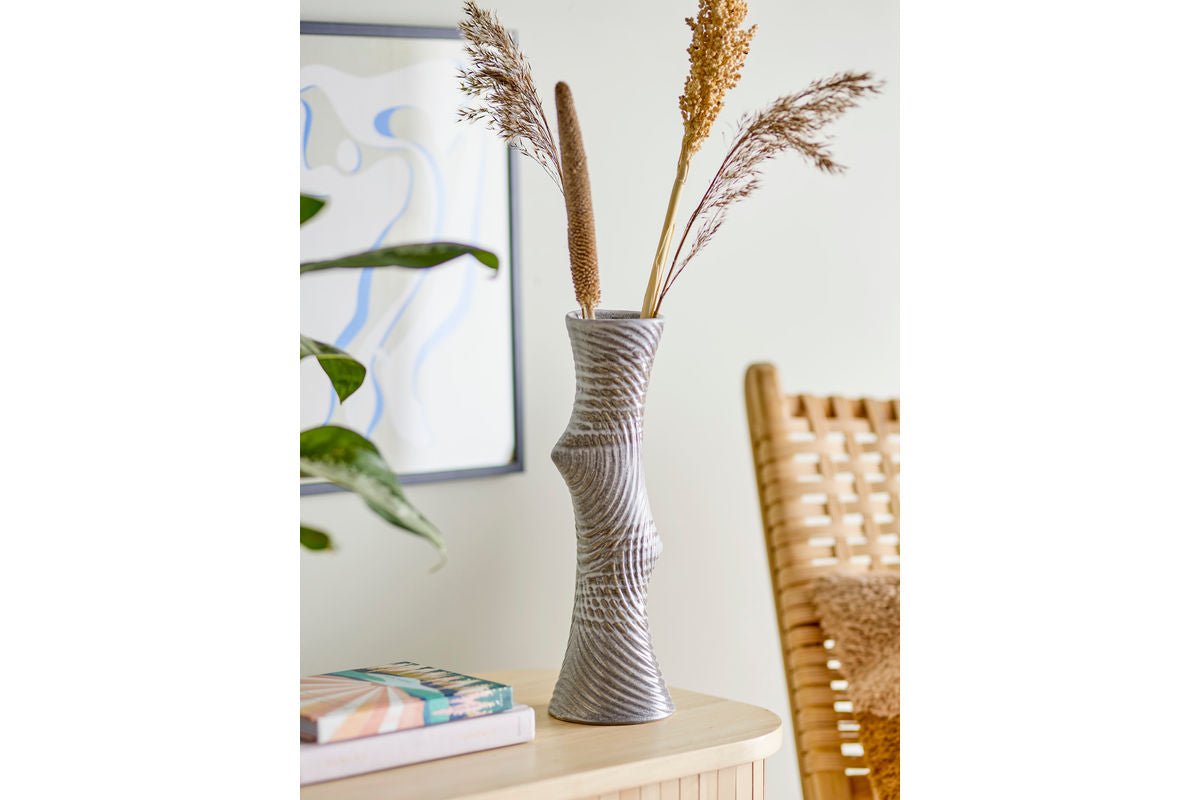 Luxusbetten24 Serava Graue Steingut Vase – Elegantes Dekor für Wohnzimmer