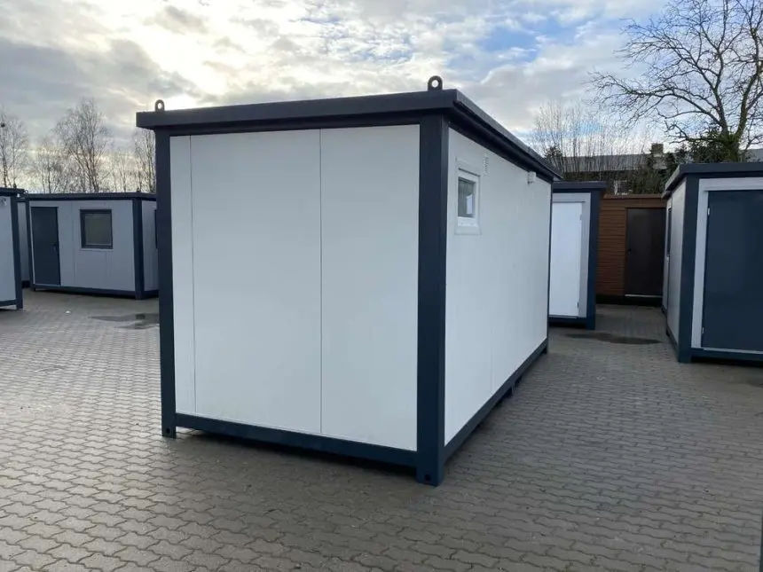 Bürocontainer 5×2,20 m Mit Sanitär Und LED Robuste Stahlkonstruktion