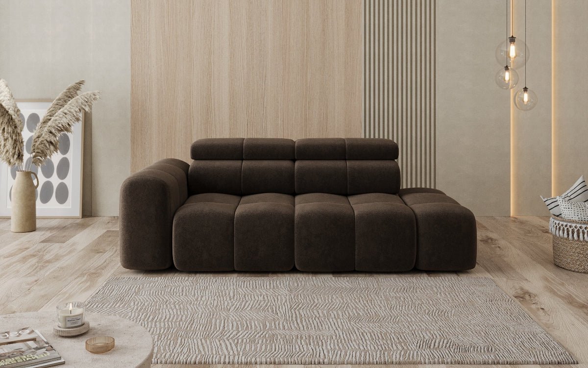 Designer Sofa 3‑Sitzer mit Chaise Longue Mia in Chenille