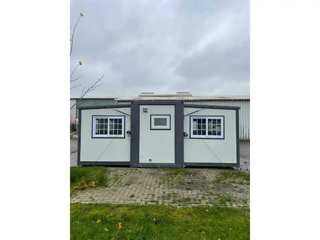 Kompakte Tiny House Basis Fixe 5,80 m × 2,00 m × 2,50 m, mit großer Wohnfläche