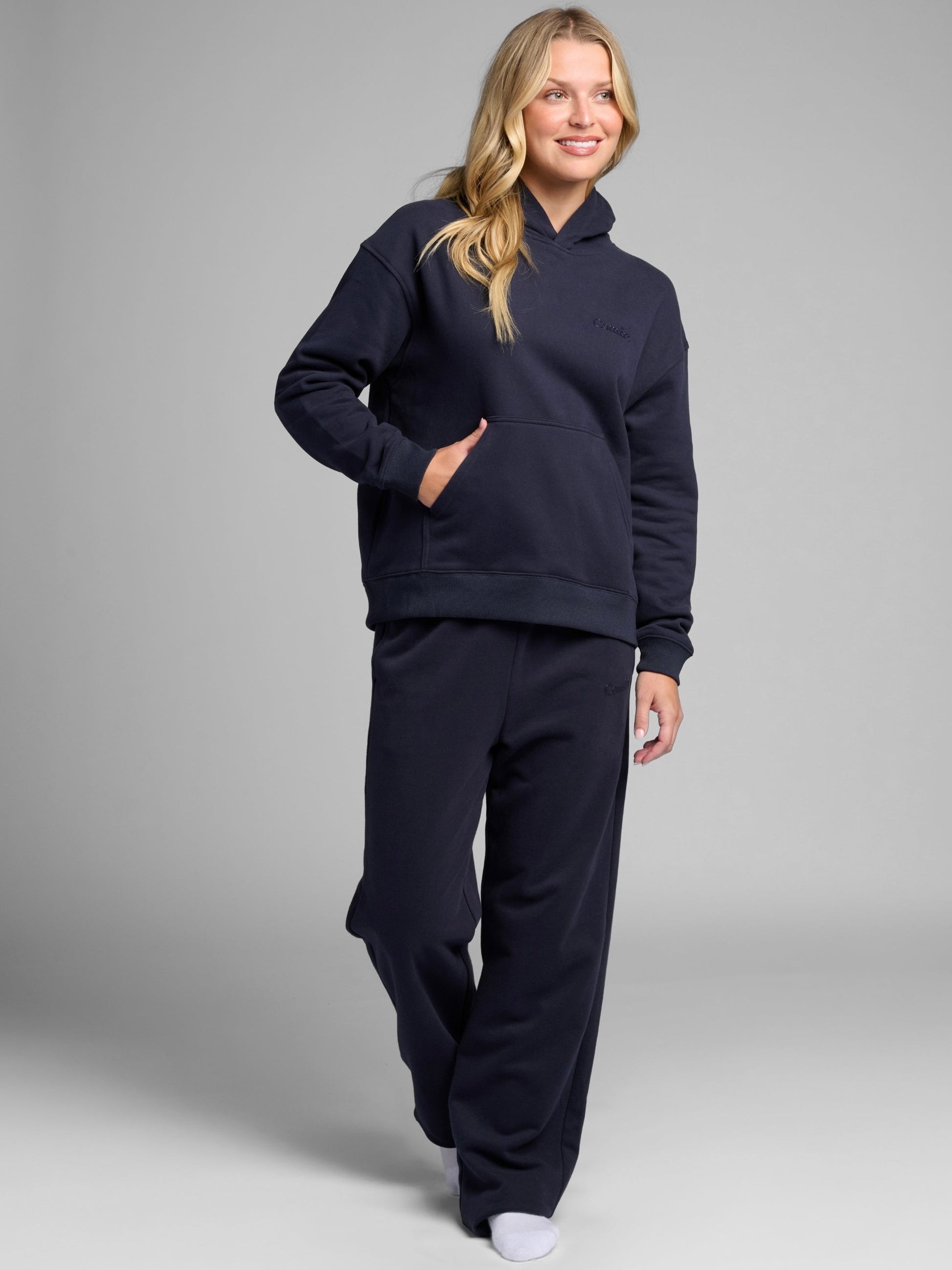 Comfrt Halo Lightweight Crop Hoodie