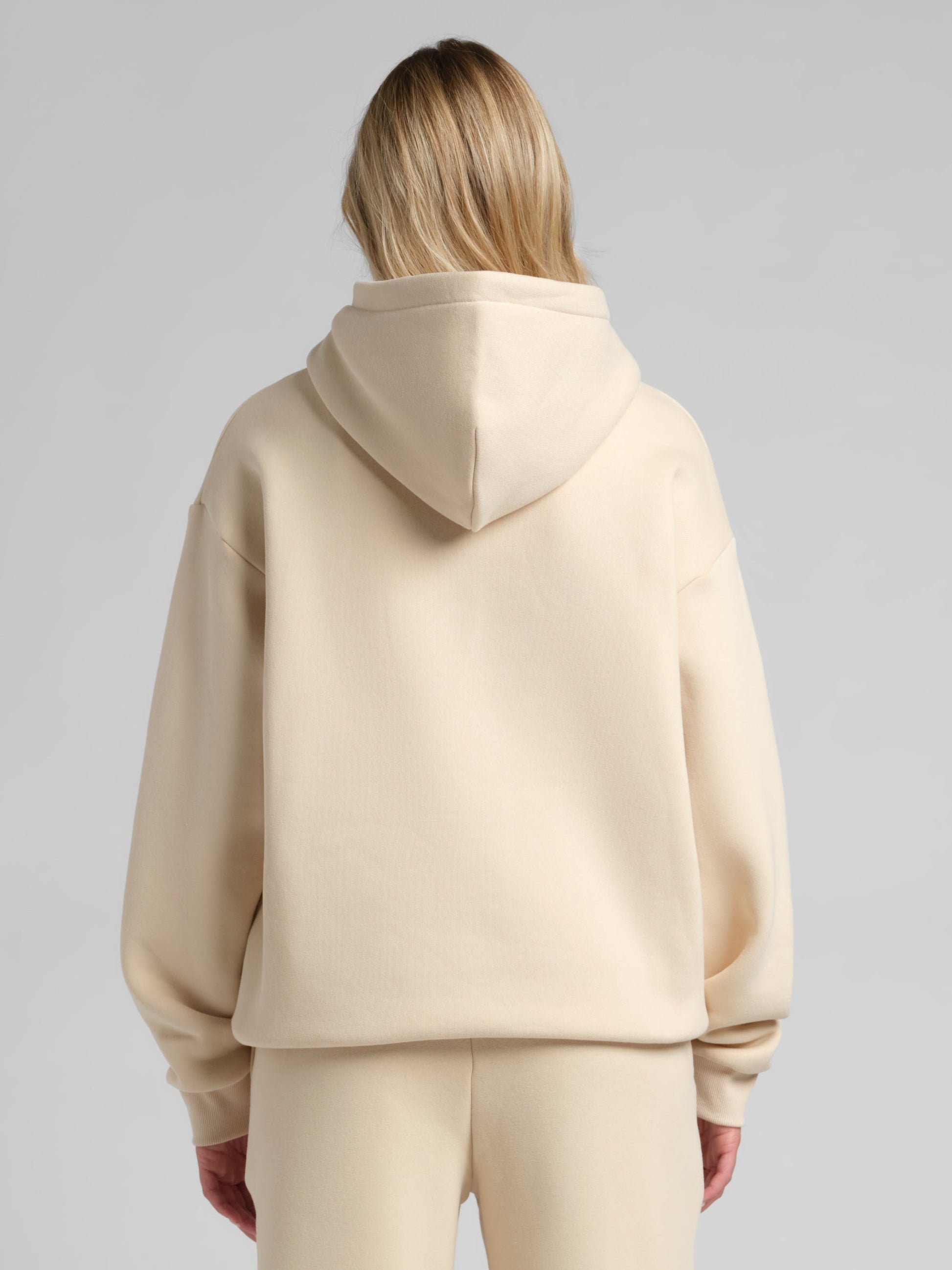 Signature Hoodie Unisex Oversized CloudTouch mit Kapuze und Kängurutasche