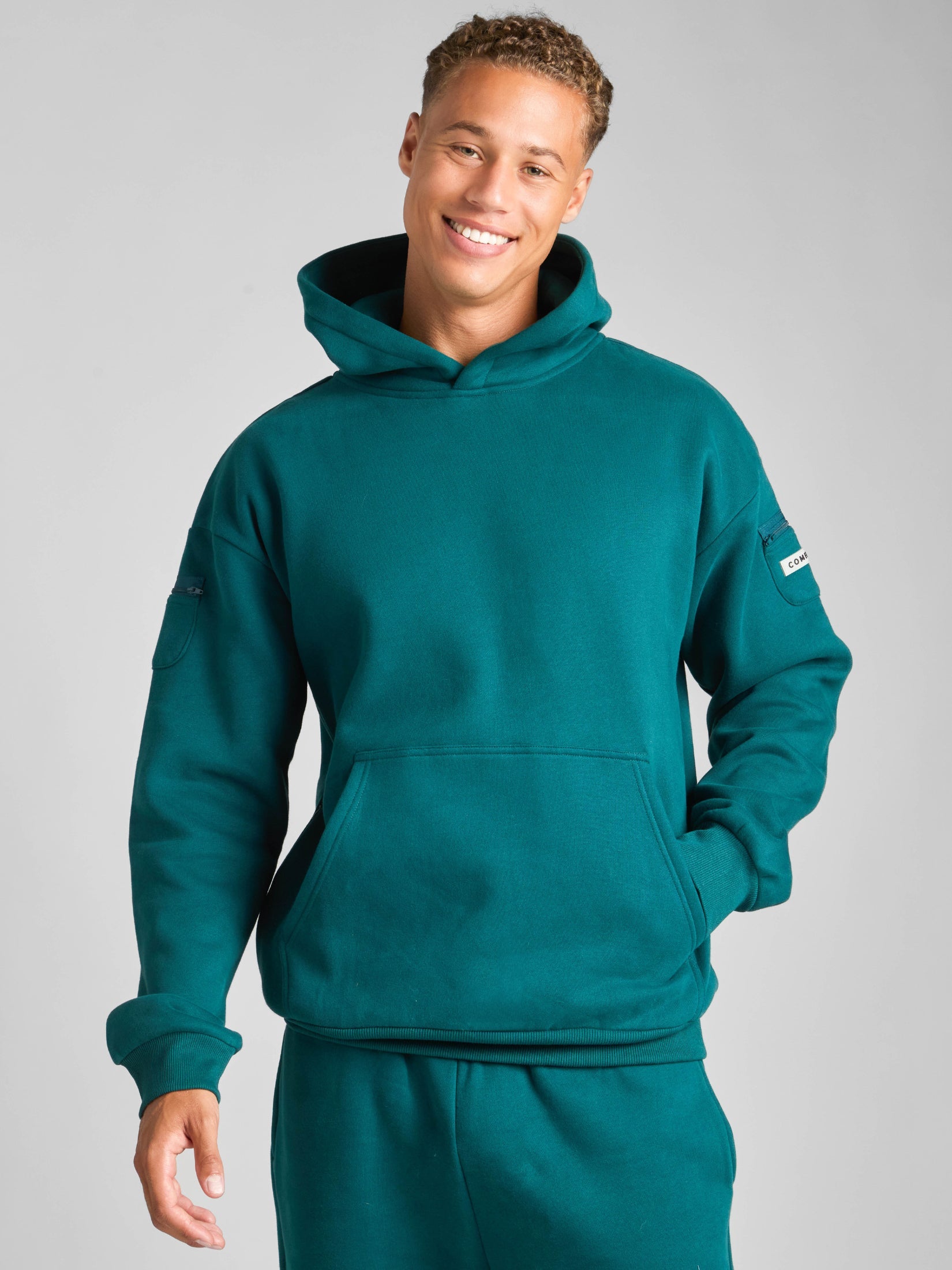 Comfrt Travel Essentials Hoodie Superweich Baumwollmischung Oversized Moss