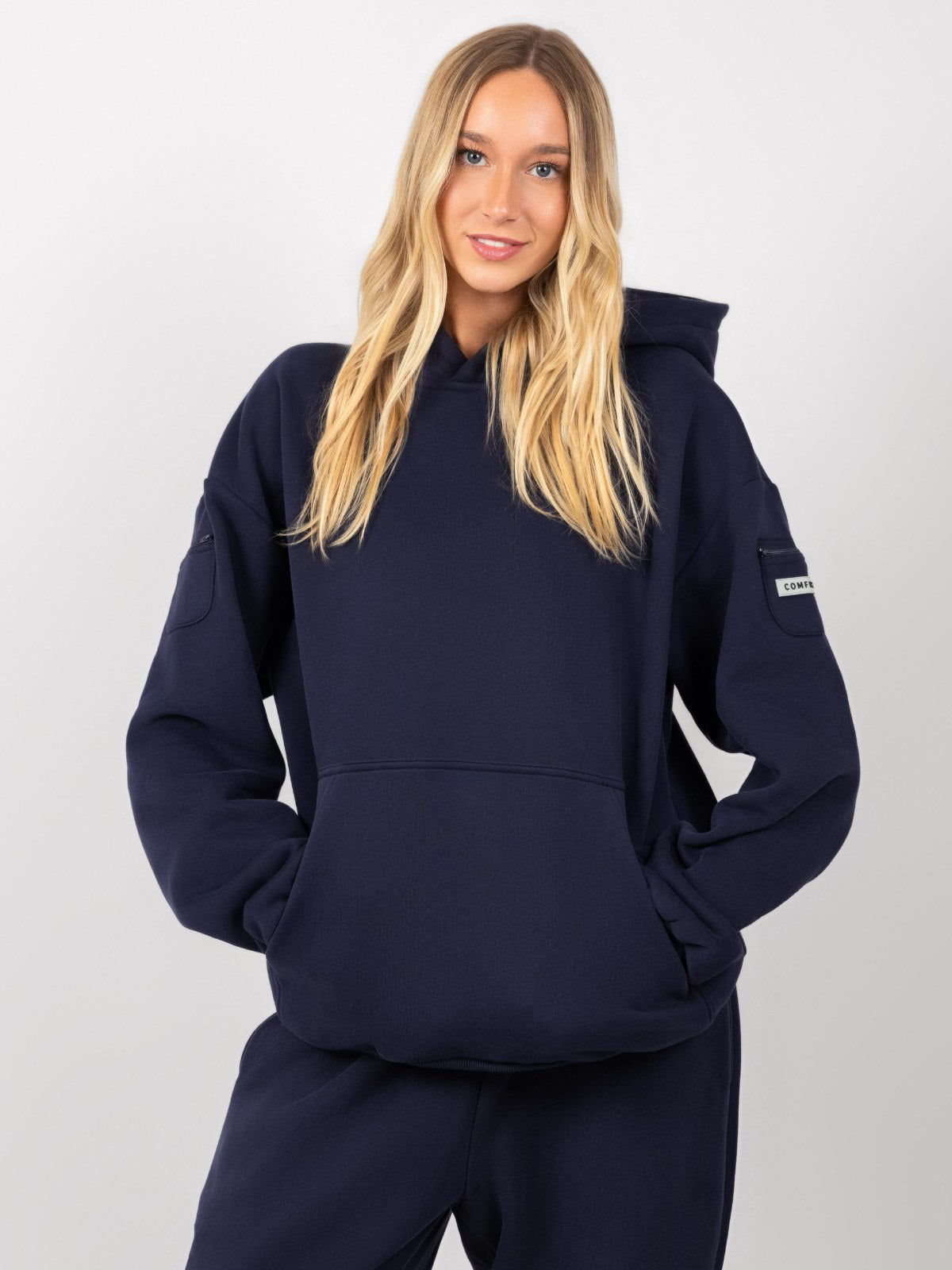 Comfrt Travel Essentials Kapuzenpullover – Superweiche Baumwollmischung, Mehrere Farben