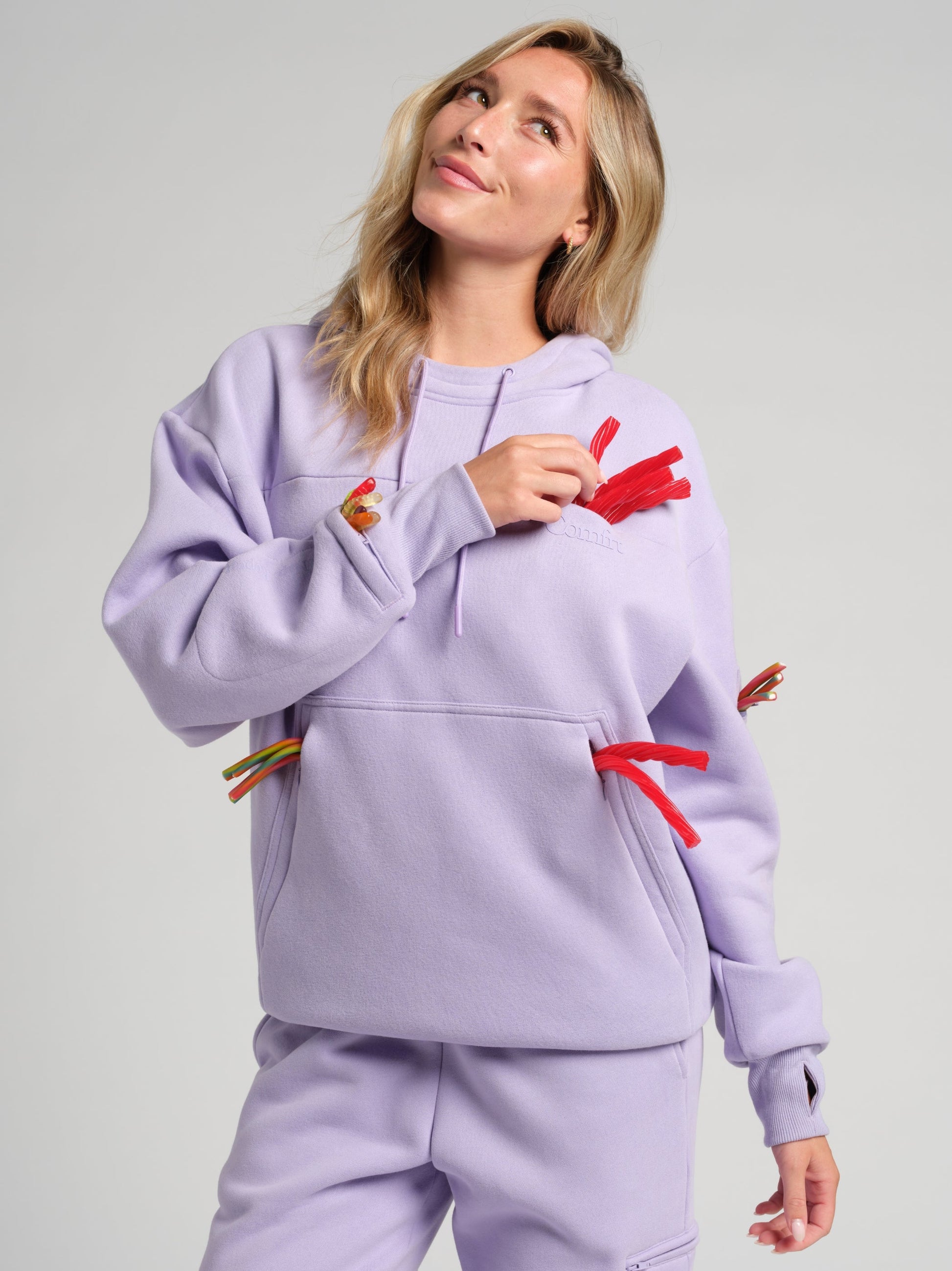 Comfrt Snak™ Hoodie Heavyweight Fleece with 6 Snack Pockets