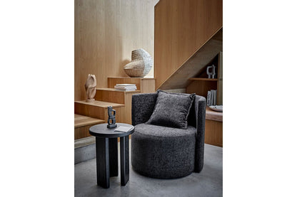 Beistelltisch Arno – Grafisches Design in Schwarz