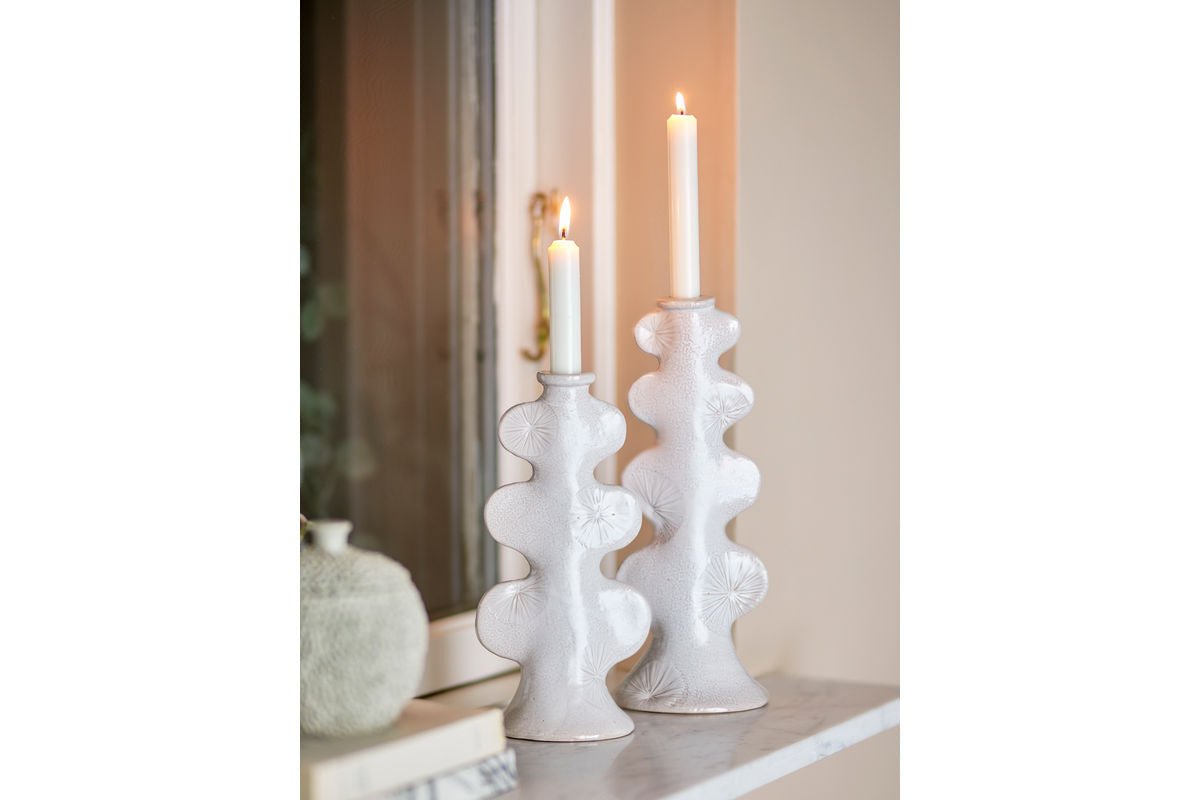 Luxusbetten24 Kerzenhalter Lima Weißes Steingut 2‑Teiliges Set