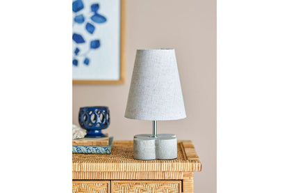 Tischlampe Keldinor – Elegante Beige Steingut Design