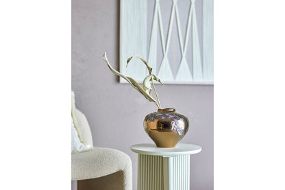 Luxusbetten24 Vase „Golden Scar“ aus Steingut Goldbraun