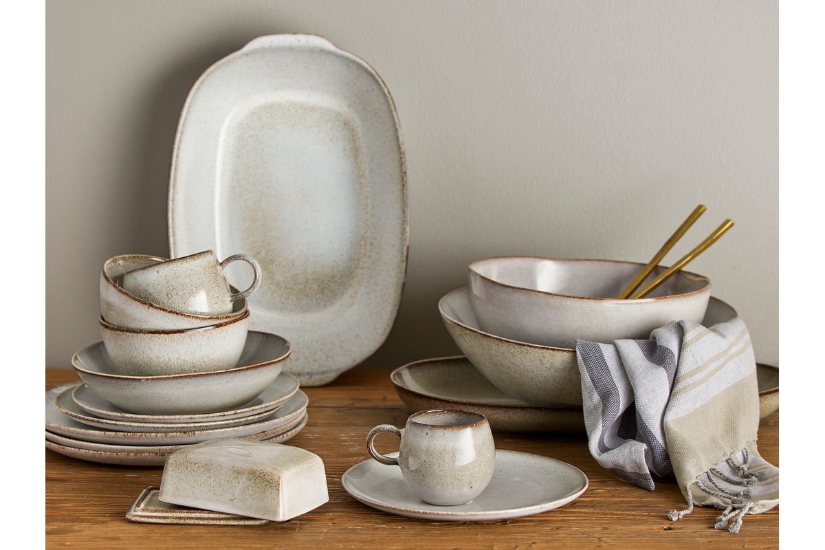 Luxusbetten24 Elani Frühstücksset – Handgefertigtes Steingut, 12‑teilig, für stilvolles Frühstück