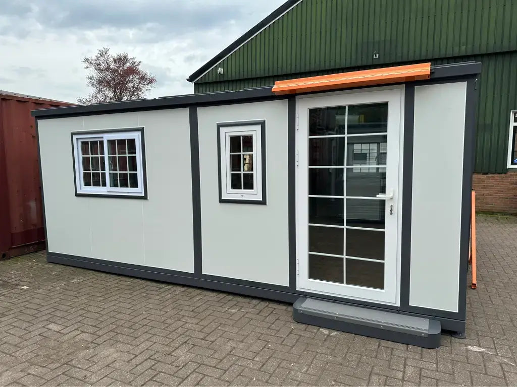 Stahlworks 2024 Mobile Wohneinheit Containerhaus 6,5 m³ mit Doppelglasfenstern