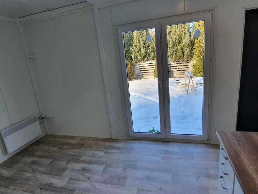 Tromsø Modulares Wohncontainer 3 × 8 m Komfortabler Wohnraum