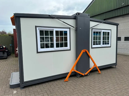 Stahlworks 2024 Mobile Wohneinheit Containerhaus 6,5 m³ mit Doppelglasfenstern