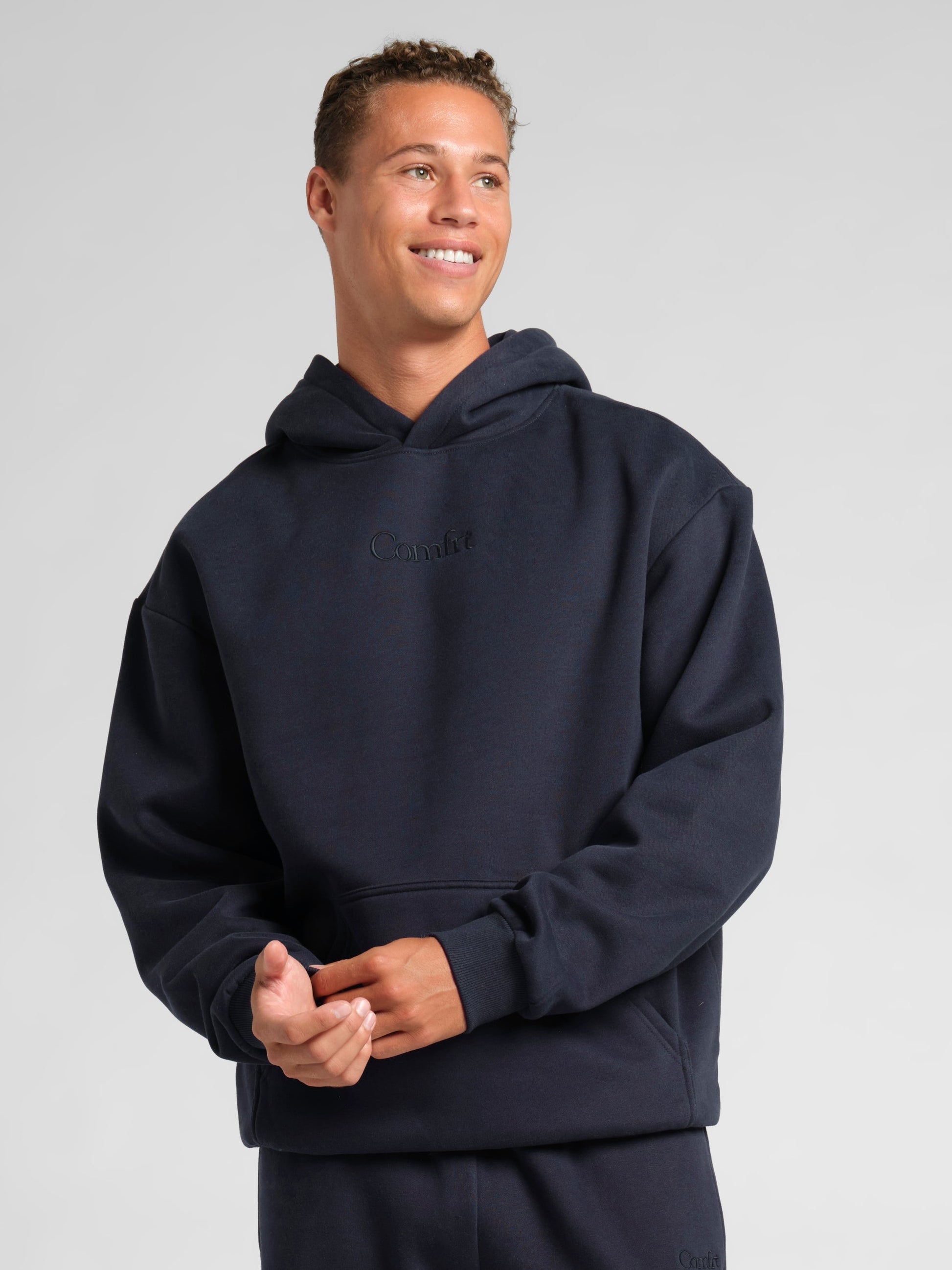 Signature Unisex Hoodie CloudTouch Heavyweight Oversized Soft Kängurutasche