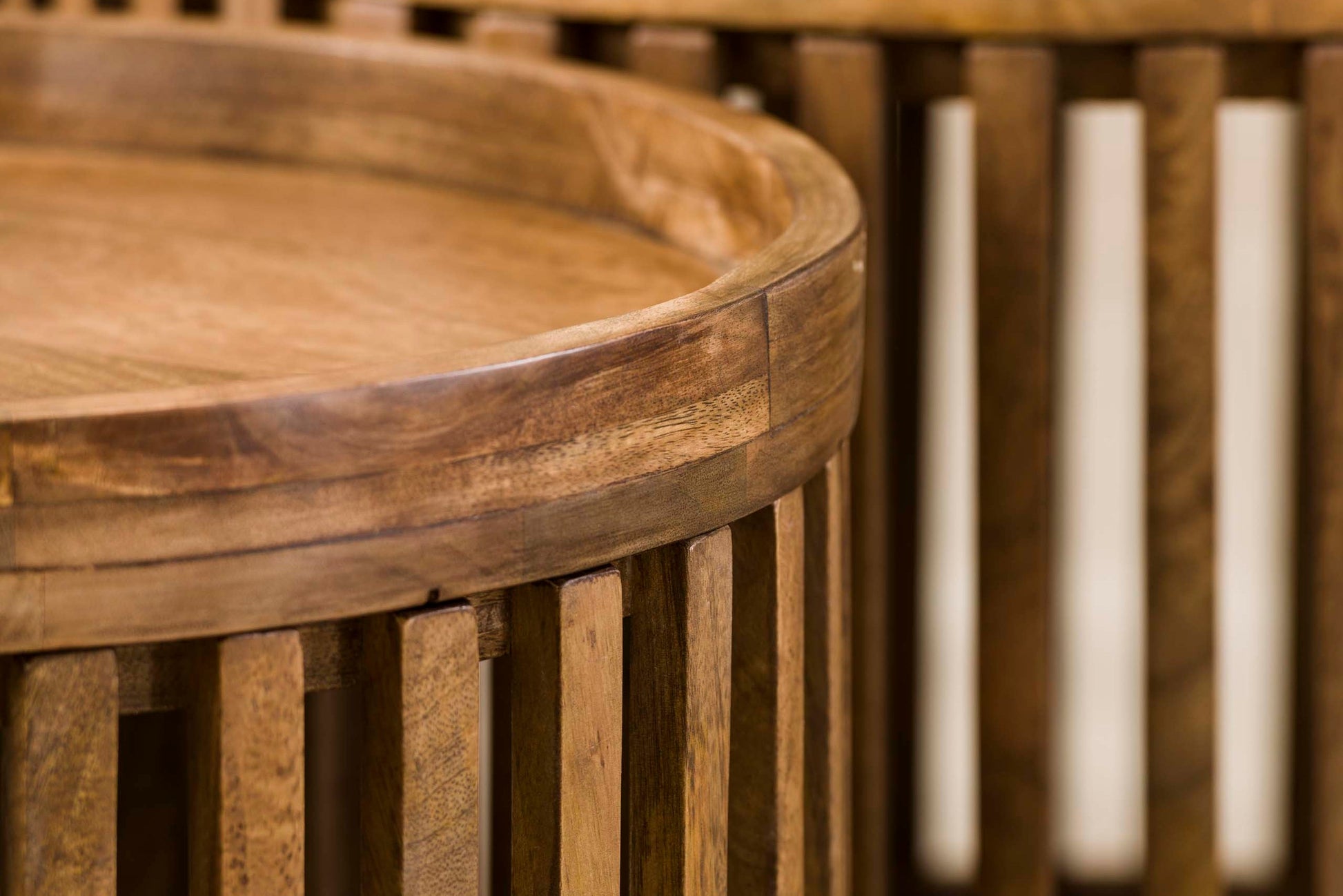 Luxusbetten24 Marula Couchtisch 2er Set aus Mangoholz, Sandfarben