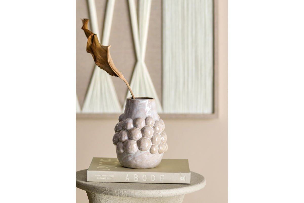 Luxusbetten24 Pickeld Stone Vase, Handgefertigt Beige Steingut Dekorativ