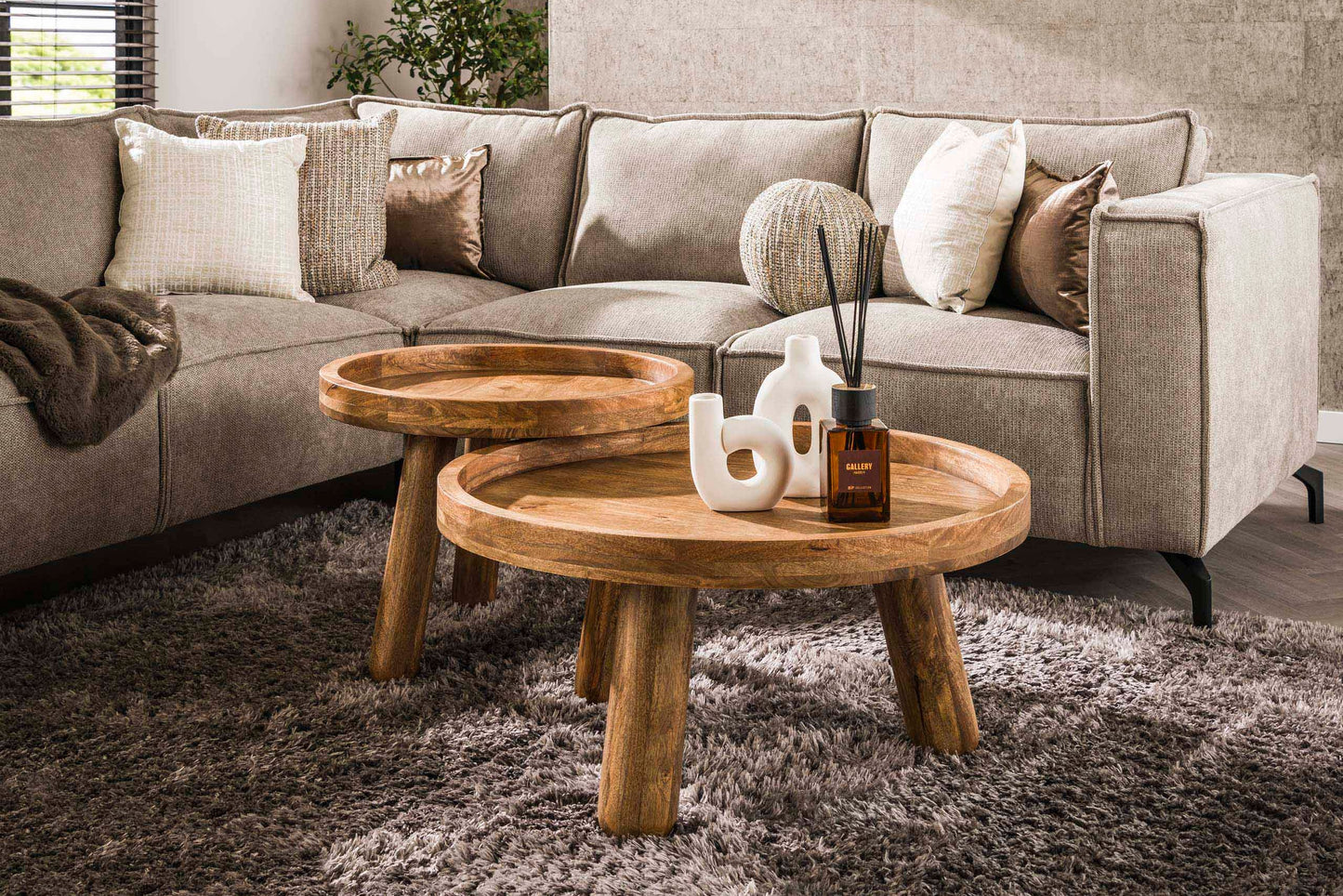 Luxusbetten24 Sundari Couchtisch 2er Set aus nachhaltigem Mangoholz, sandfarben