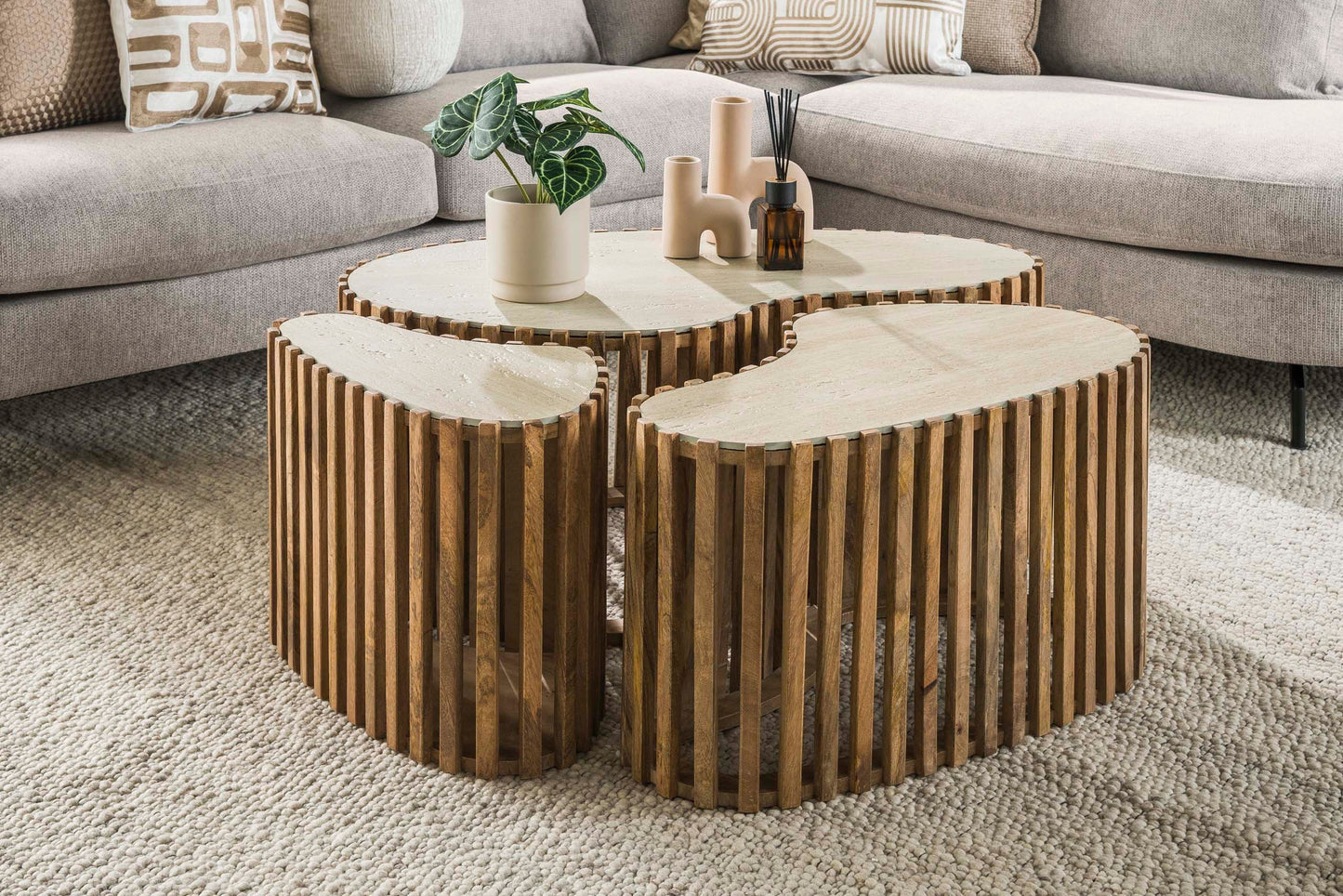 Savara Couchtisch 3er Set aus Mangoholz mit Keramik