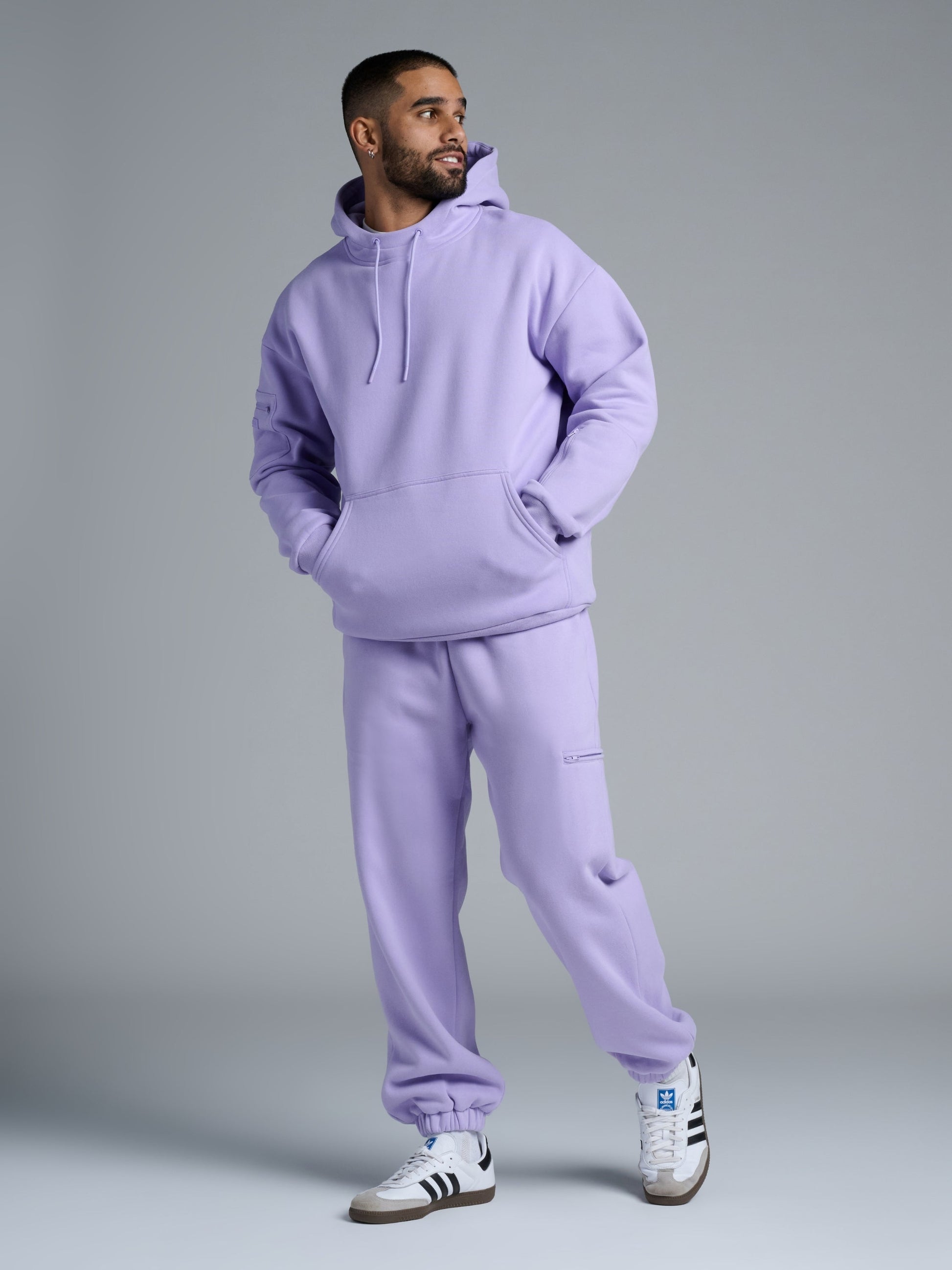 Comfrt Airplane Mode Travel Hoodie mit integrierter Augenmaske
