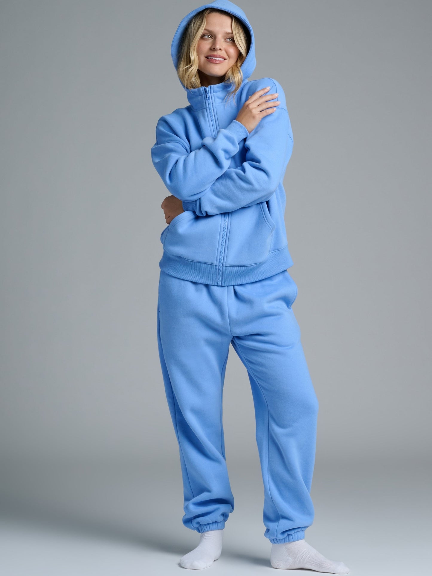 Comfrt Basic Crop Zip Hoodie CloudTouch