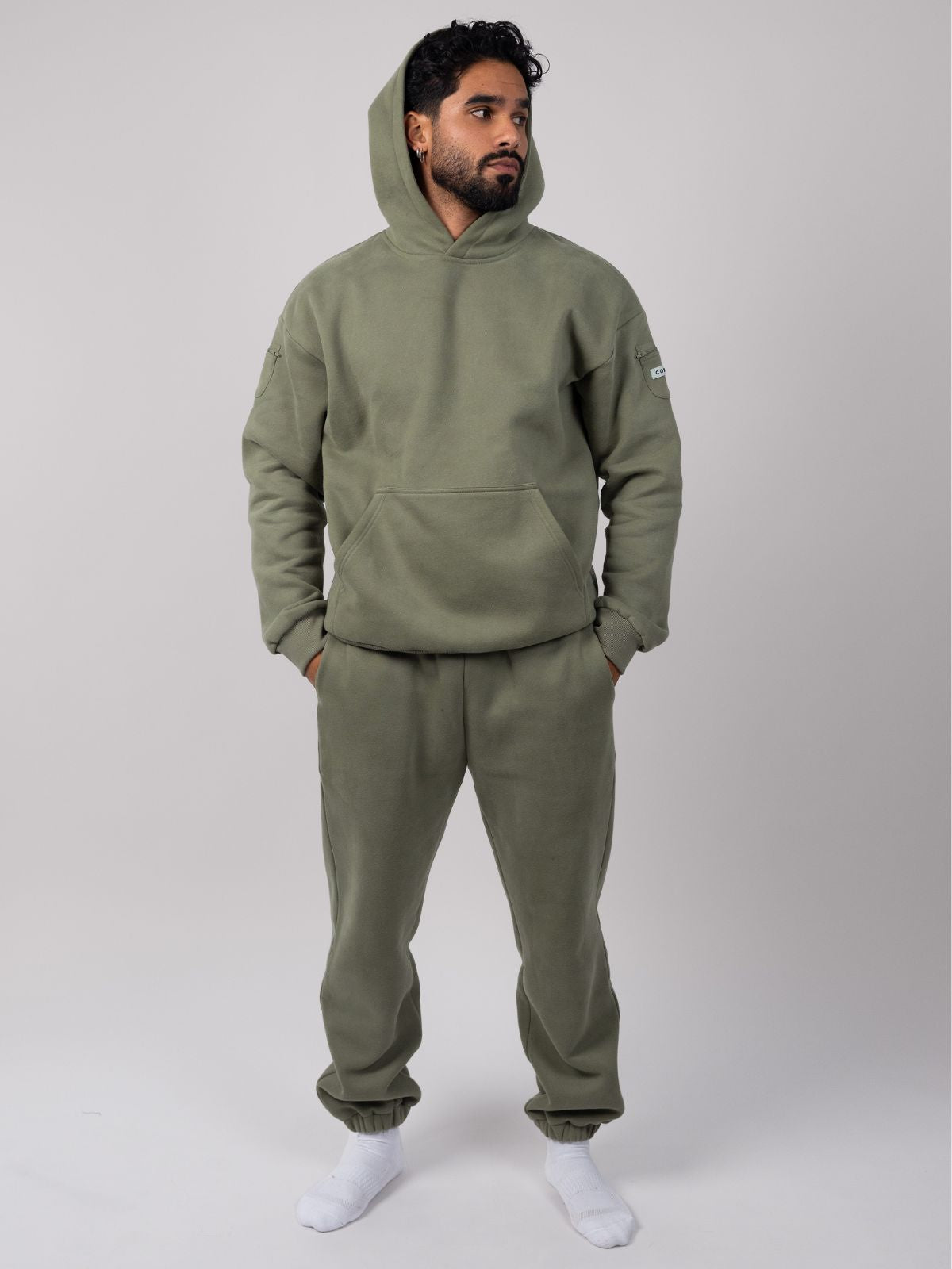 Comfrt Travel Essentials Hoodie Superweich Baumwollmischung Oversized Moss
