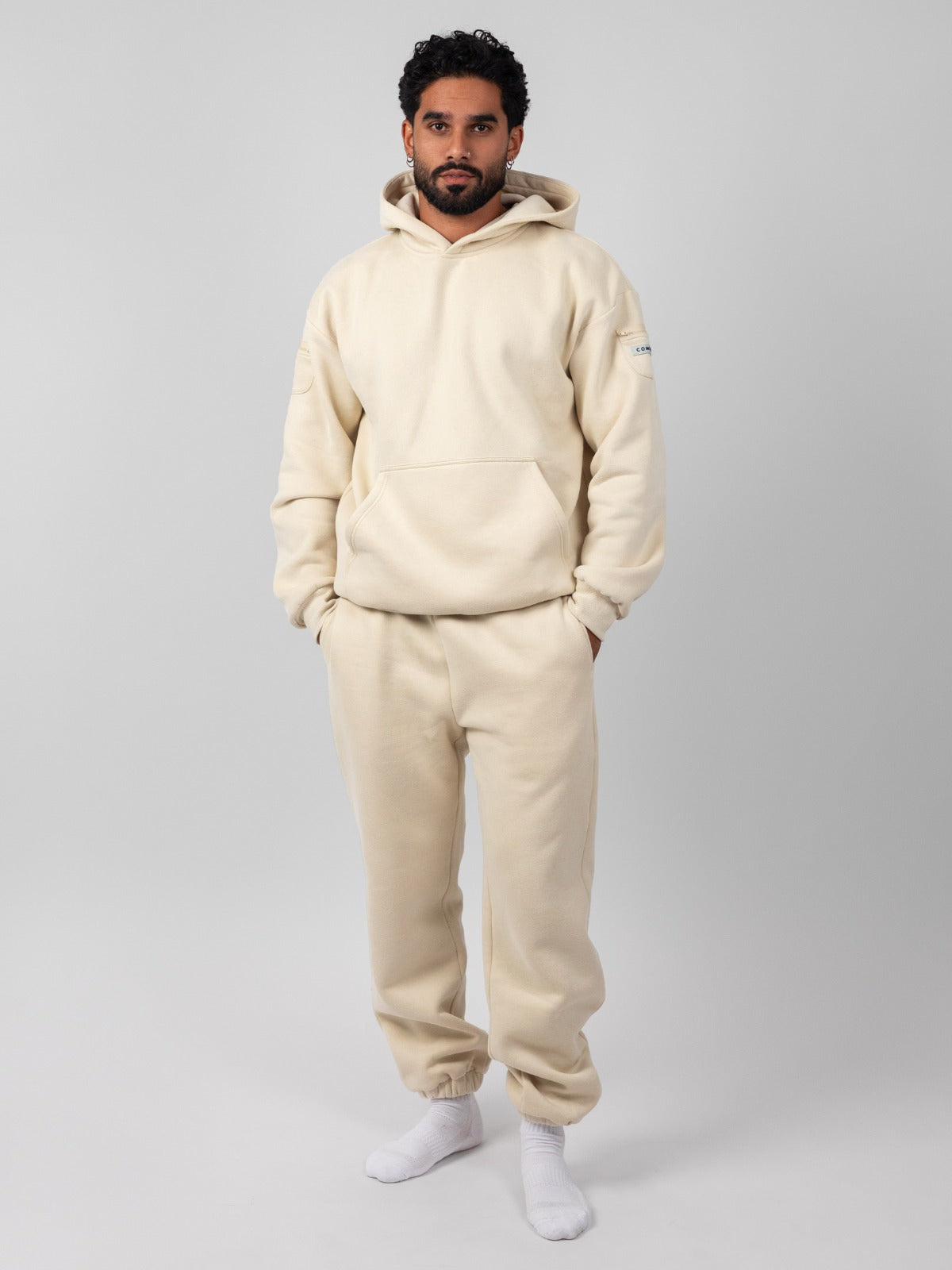 Comfrt Travel Essentials Kapuzenpullover – Superweiche Baumwollmischung, Mehrere Farben