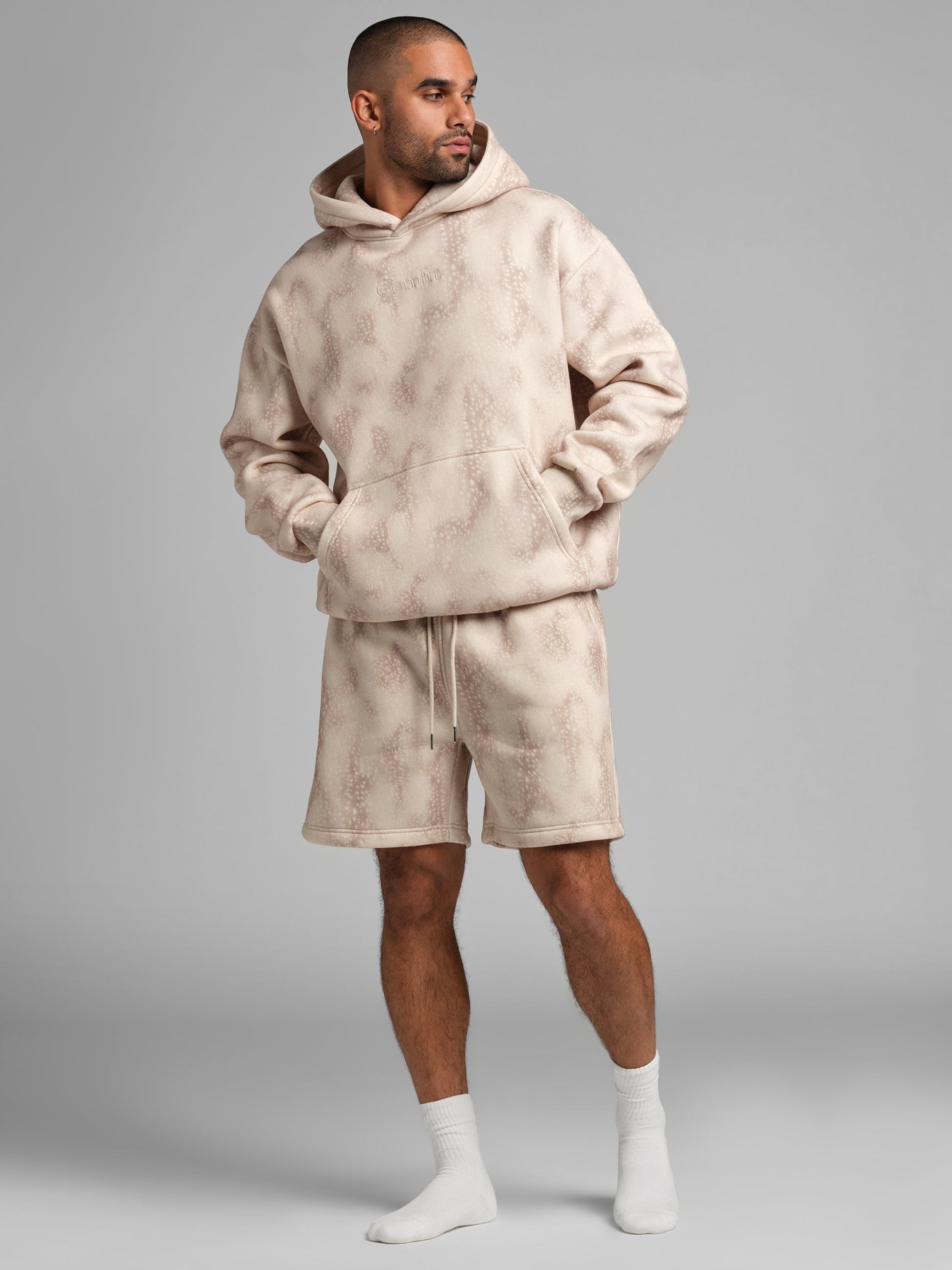 Signature Hoodie Unisex Oversized CloudTouch mit Kapuze und Kängurutasche