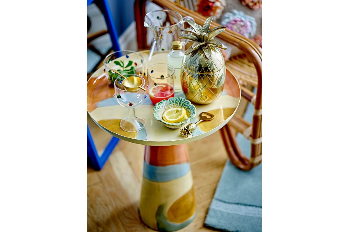Krug Lumos – Mundgeblasenes Glas mit farbigen Akzenten