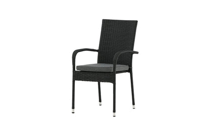 Luxusbetten24 Emma Gartenstuhl aus Rattan – 2‑er‑Set Schwarz für Außen