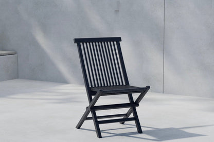Luxusbetten24 Ravina 2er‑Set Gartenstuhl aus Schwarzem Teakholz, Schwarz