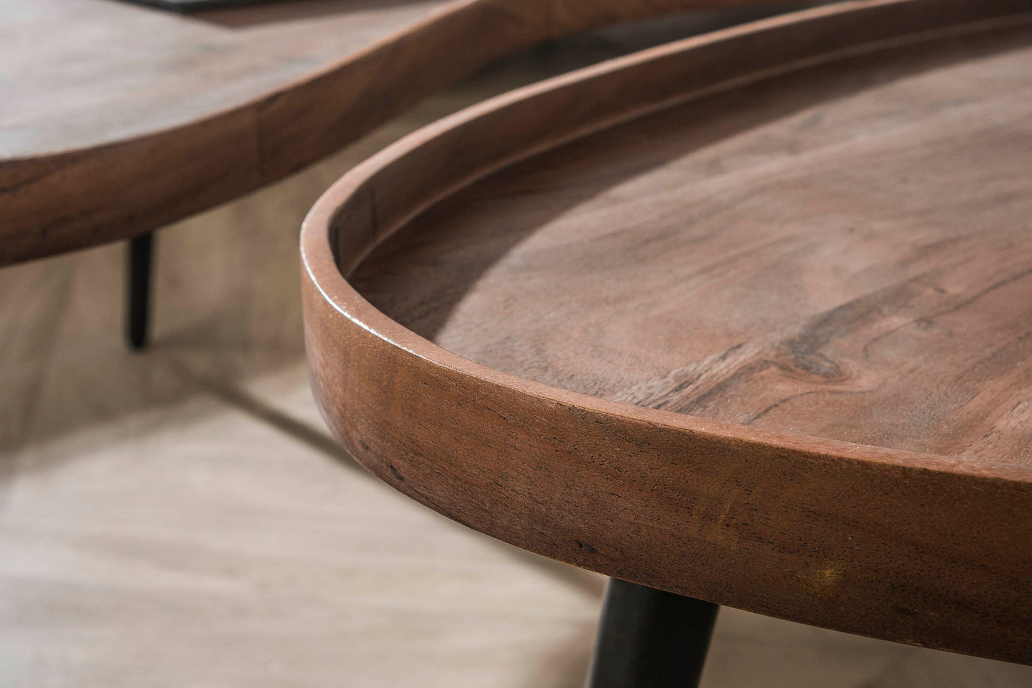 Luxusbetten24 Zamira Couchtisch 2er Set aus Akazienholz, Dunkelbraun