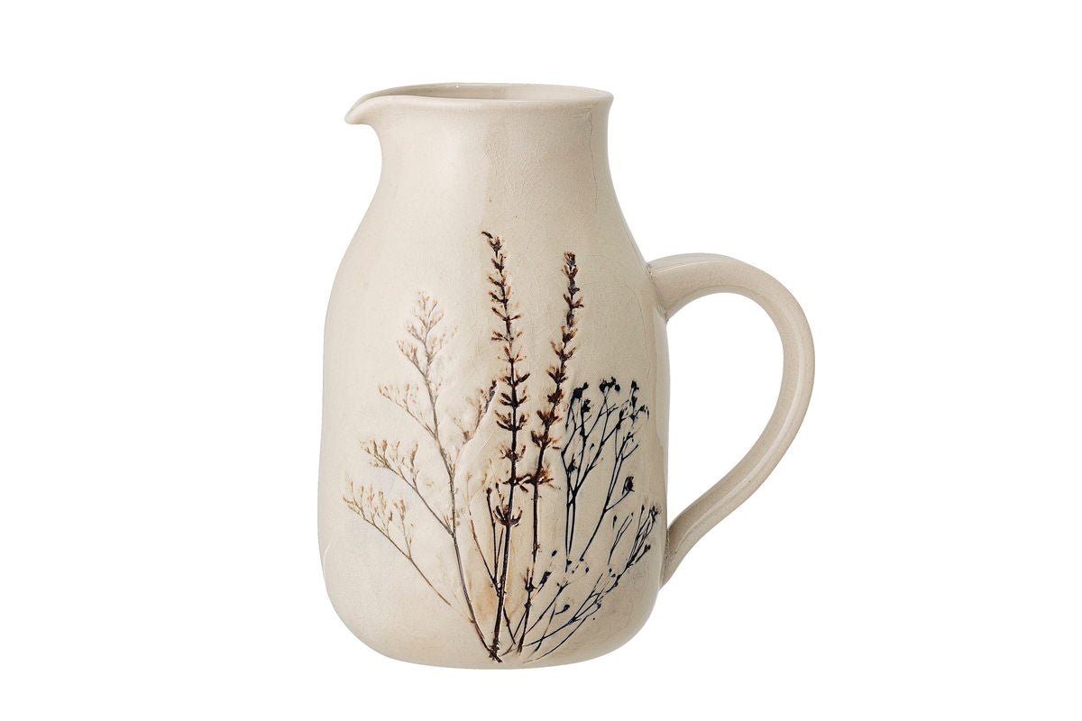 Krug Elva – handbemaltes Steingut mit Blumenmotiv