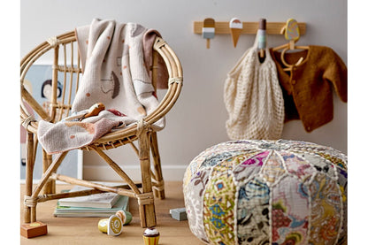 Kinder Garderobe Vika in Bunter Holzoptik mit Eistüten-Motiv