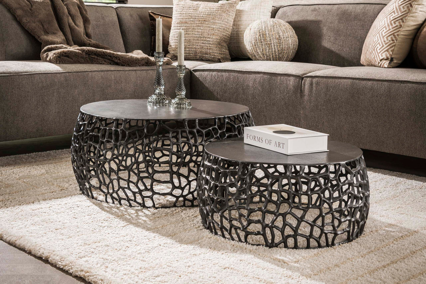 Luxusbetten24 Marulo Couchtisch 2er Set rund in schwarzer Nickeloptik