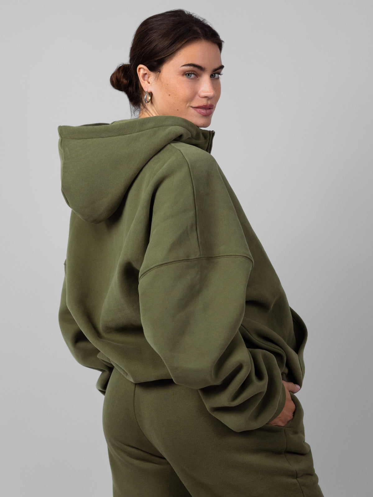 Comfrt Cloud Zip Oversized Hoodie