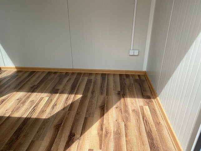 Contenitore Modulare 3×2,40 M Grigio con Isolamento Termico