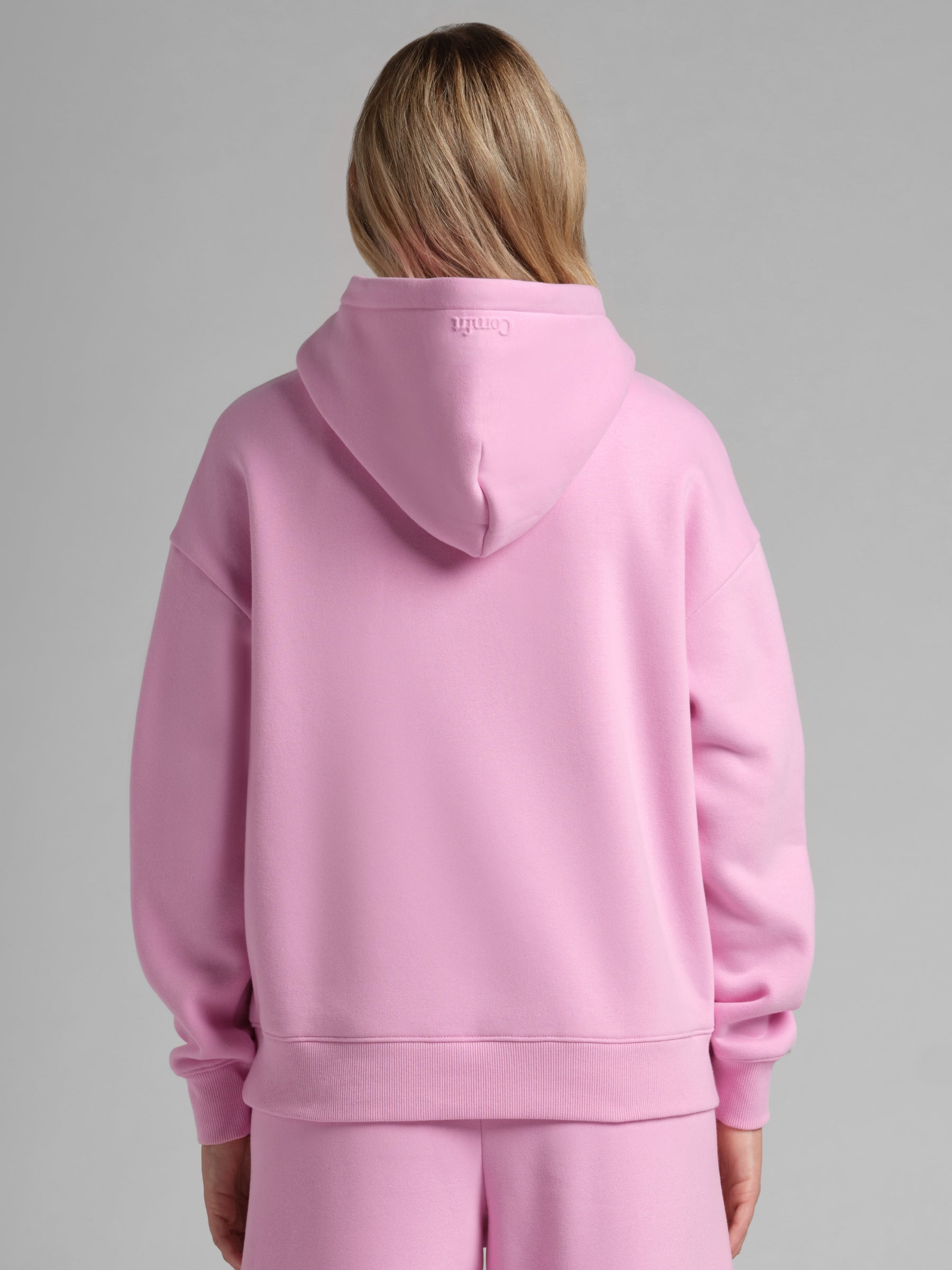 https://www.comfrt.com/products/crop-hoodie