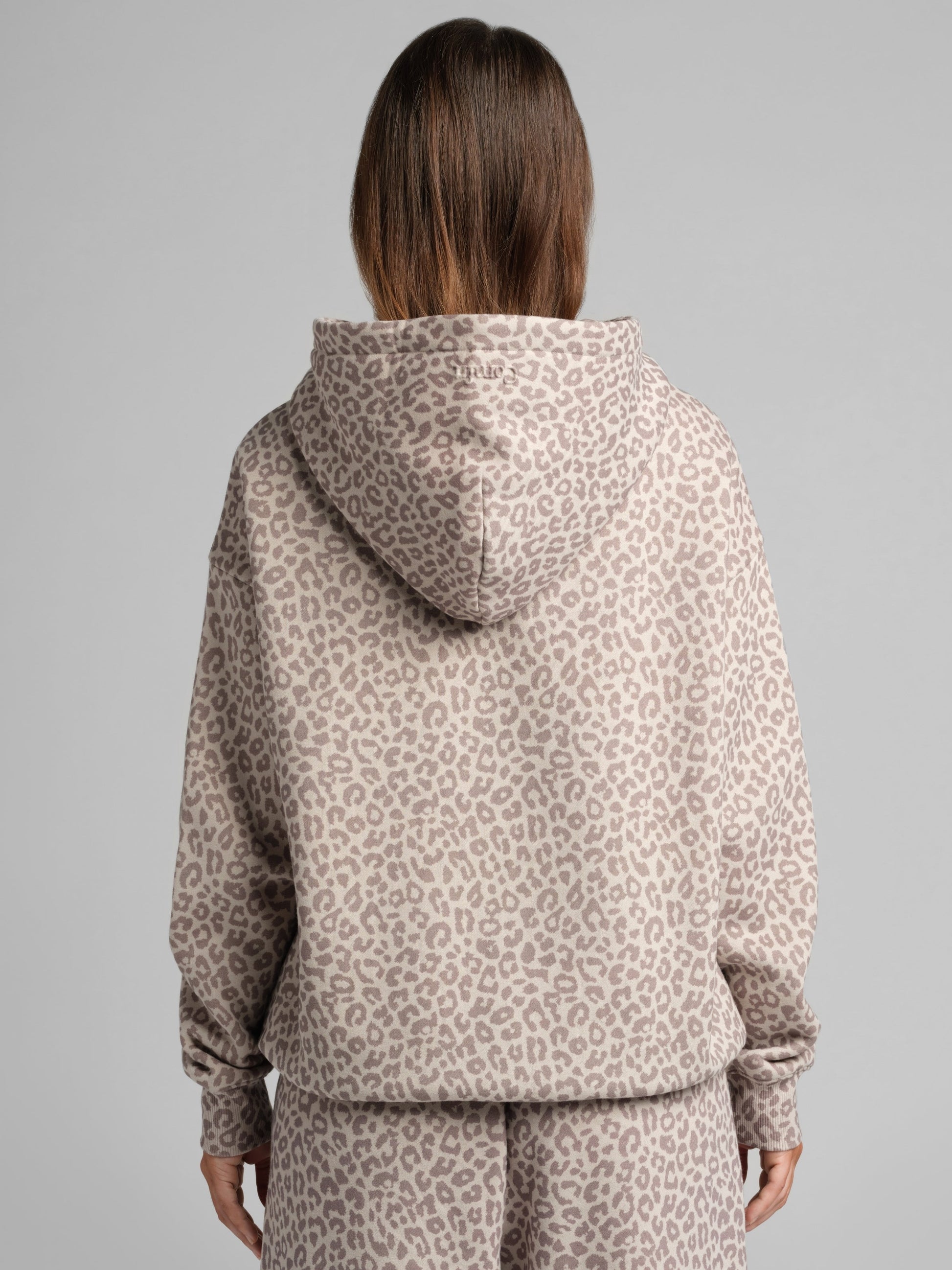 https://www.comfrt.com/products/crop-hoodie
