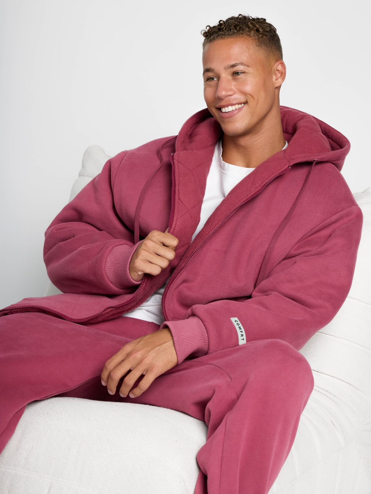 Comfrt Gewichtete Kapuzenjacke