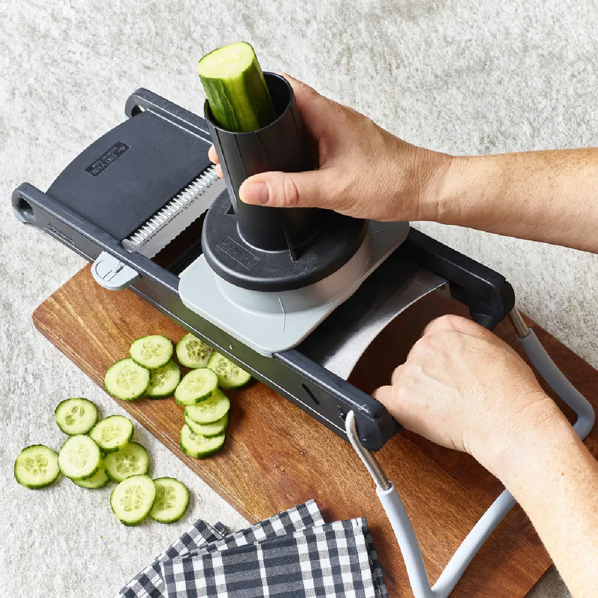 Mandoline Swing Plus de Buyer Noir 2015.03 MKR00013184734