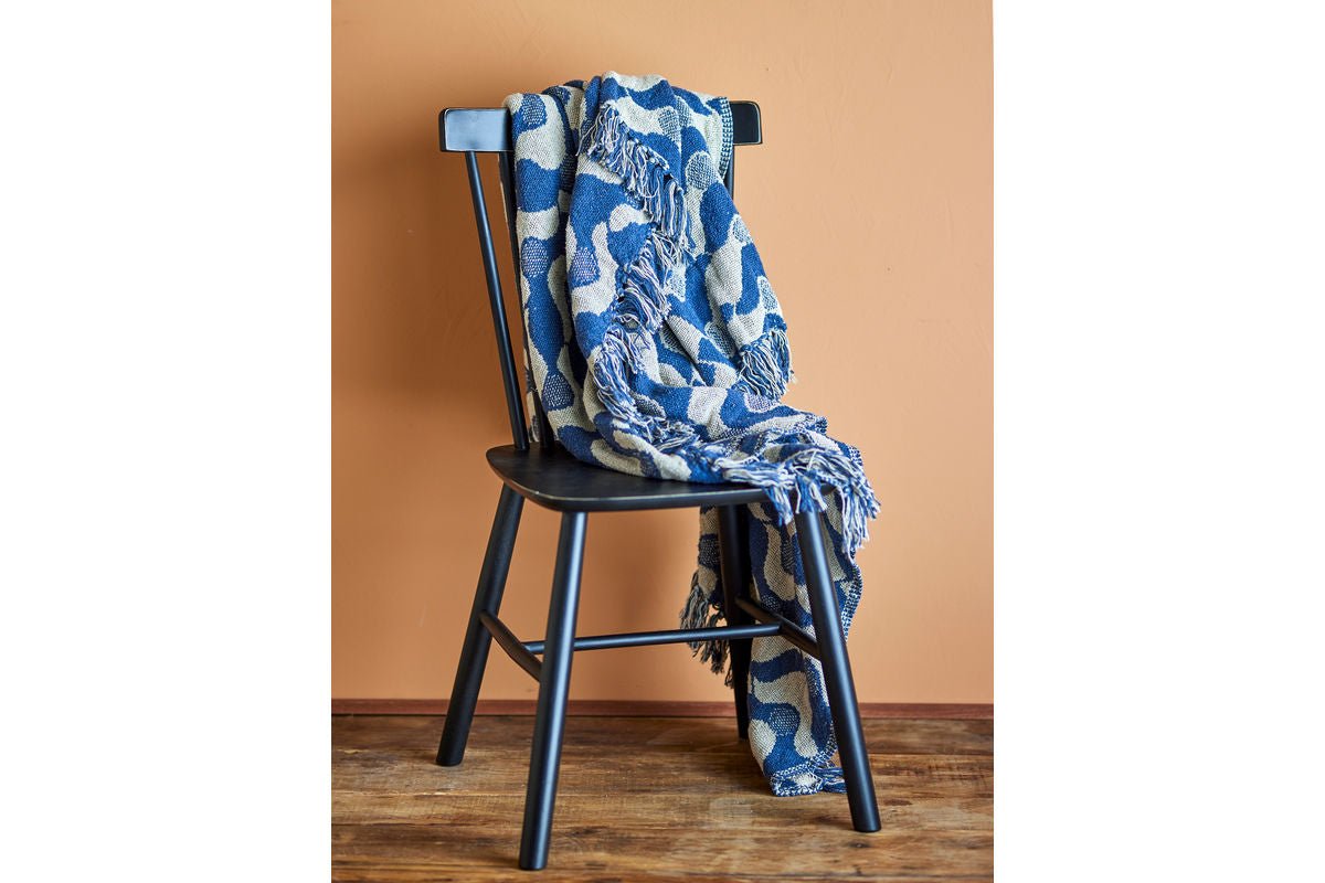 Luxusbetten24 Valea Überwurfdecke Recycelte Baumwolle Design 160x130 Blau