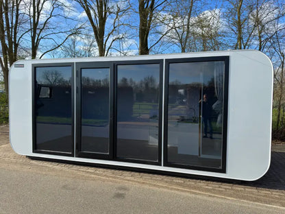 Stahlworks B Tiny House – Modulares Wohn‑und Arbeitsmodul 6 Fenster