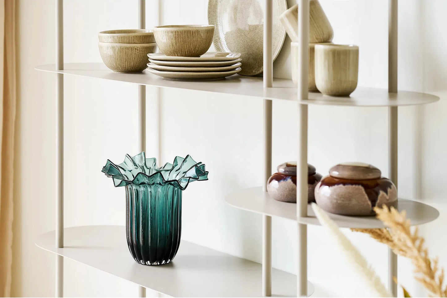 Vase Norelia – Edle Glasvase in Dunkelgrün