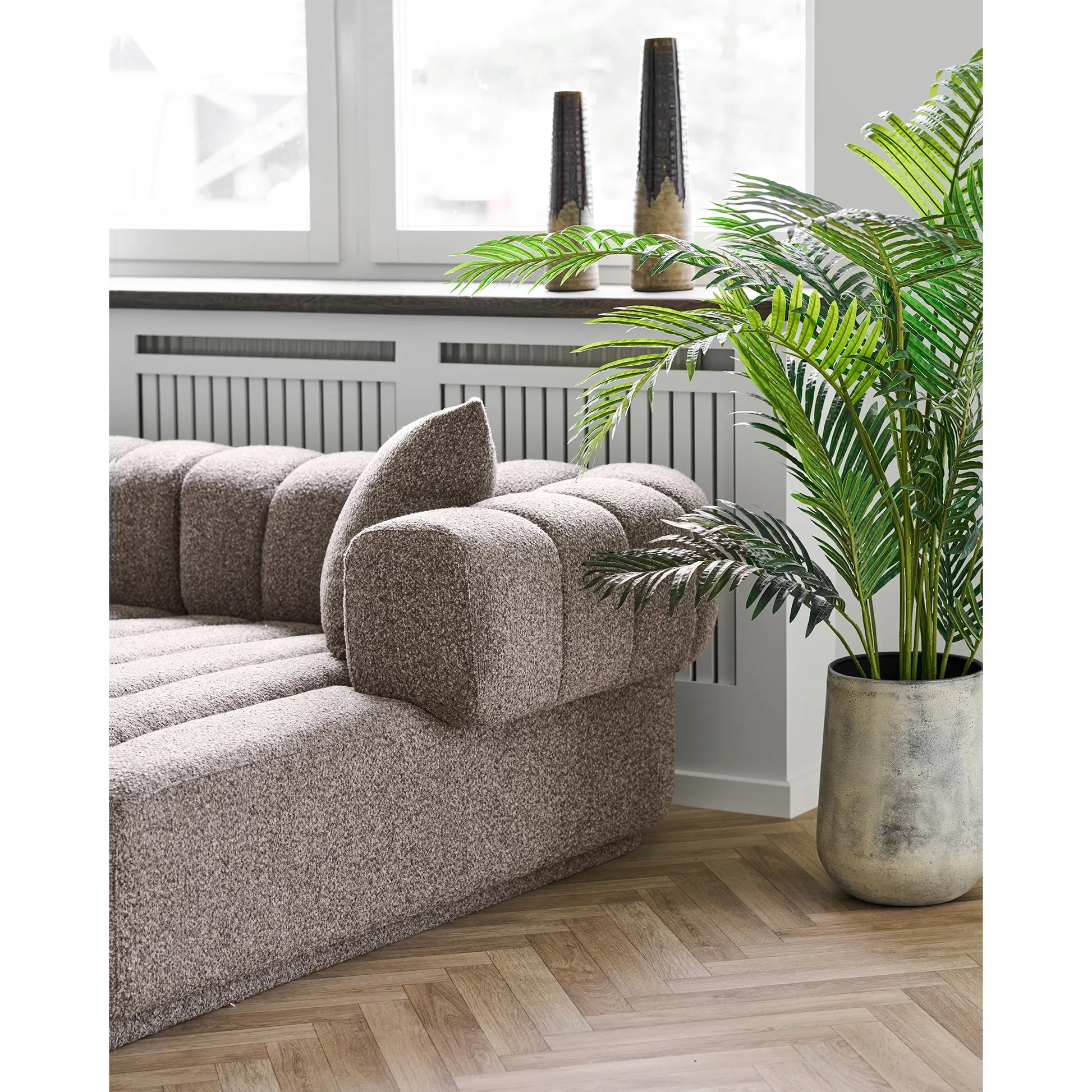 Luxusbetten24 Jorvane Keramikvase, edel, braun, klein, dekorativ, Wohnzimmer