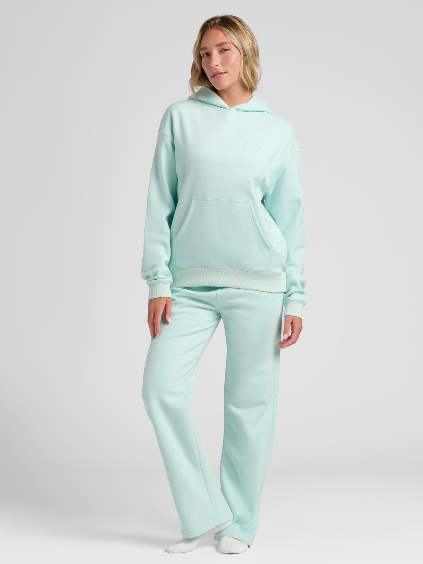 Comfrt Halo Leichtgewicht Crop Hoodie, Aqua Mist, Größe XS
