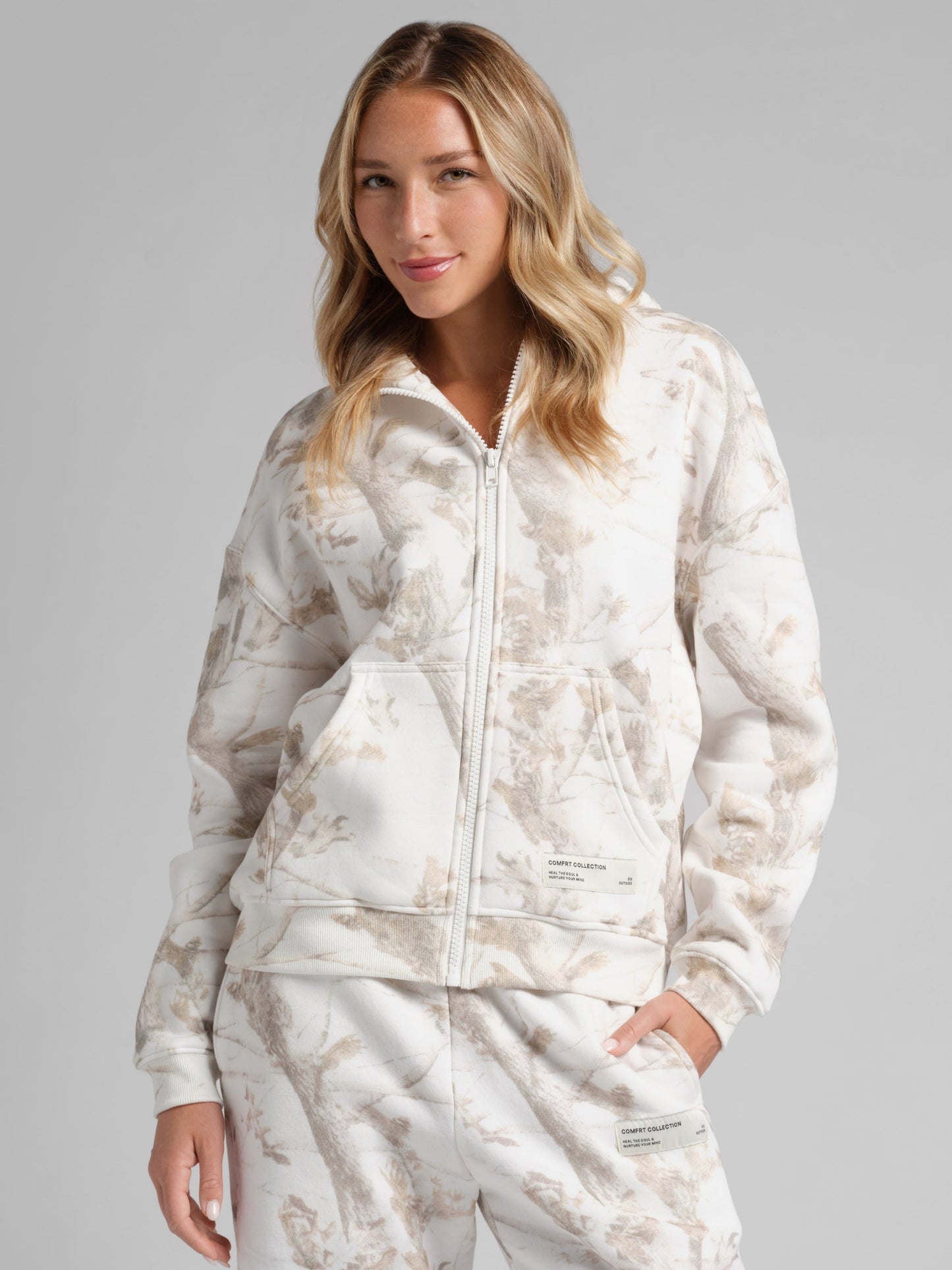 Comfrt Camo Crop Zip Hoodie CloudTouch Unisex Kurz