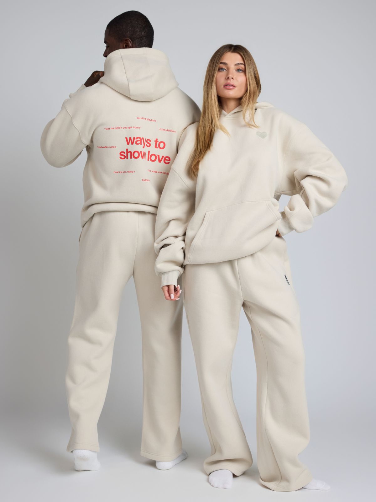 Comfrt Love Hoodie Unisex Baumwoll-Polyester Herz-Print Mehrfarbig Komfort